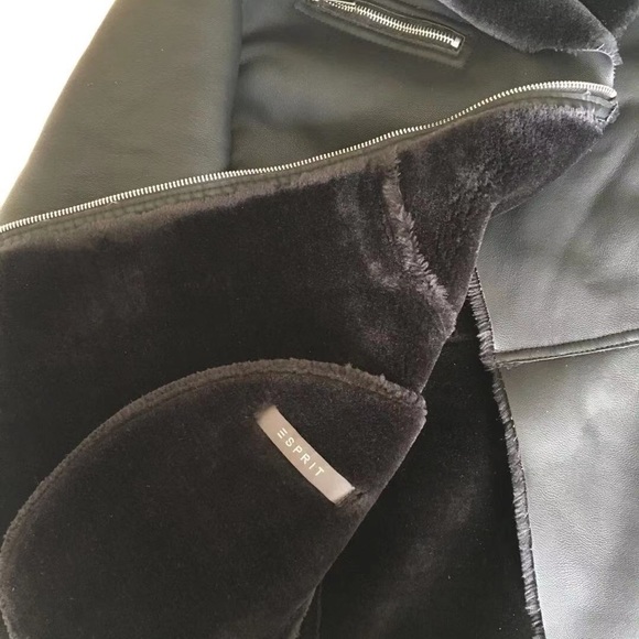 ESPRIT  black peplum jacket - Picture 2 of 3